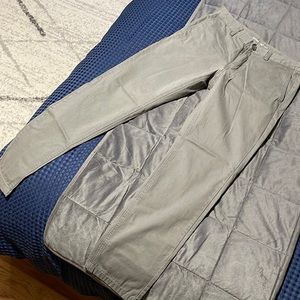 Old Navy Lived in Chino 29x30 (Gray)